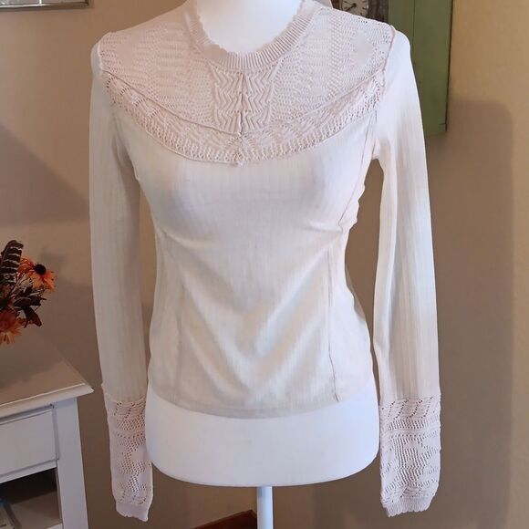 Free People Colette Scallop Neck Top - Picture 4 of 13